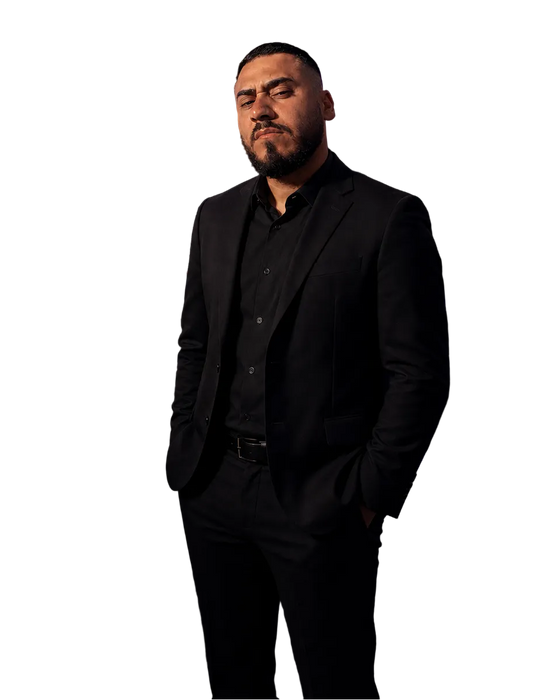 Ali B.